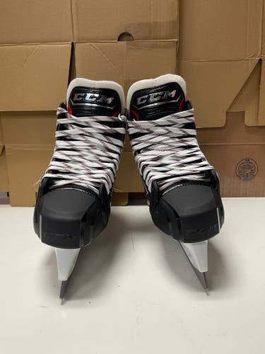 Senior New CCM Jetspeed FT480 Hockey Goalie Skates Regular Width Size 6.5