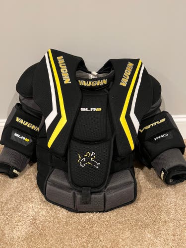 Used Medium Vaughn Pro Stock Ventus SLR2 Goalie Chest Protector