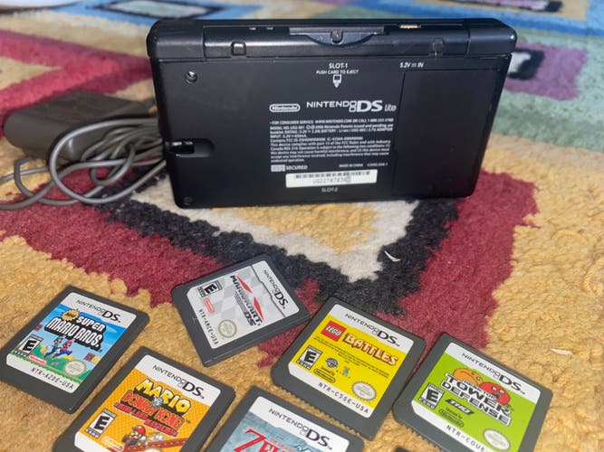 Used Nintendo DS BUNDLE