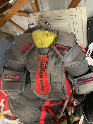 Used Small Warrior Ritual G4 Goalie Chest Protector