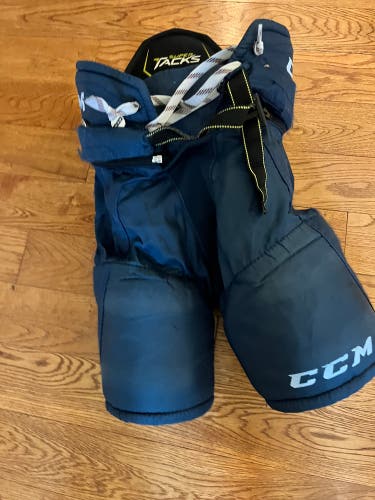 Youth Large CCM Hockey Pants