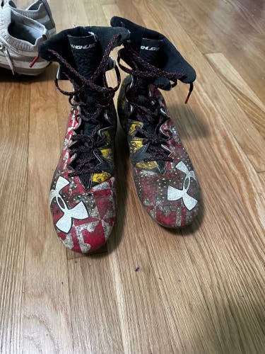 Maryland Under Armour Highlight Cleats Size 11.5