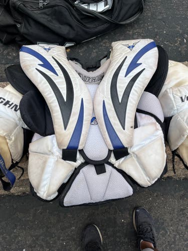 Used Large Vaughn Velocity V5 Goalie Chest Protector