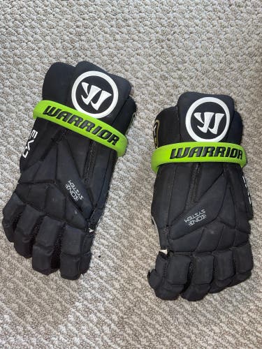 True Lacrosse Warrior Evo Gloves