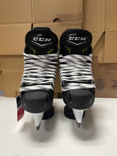 Junior New CCM RibCor Platinum Hockey Skates Regular Width Size 4