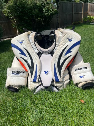 Small Vaughn Pro Stock Velocity V5 Goalie Chest Protector