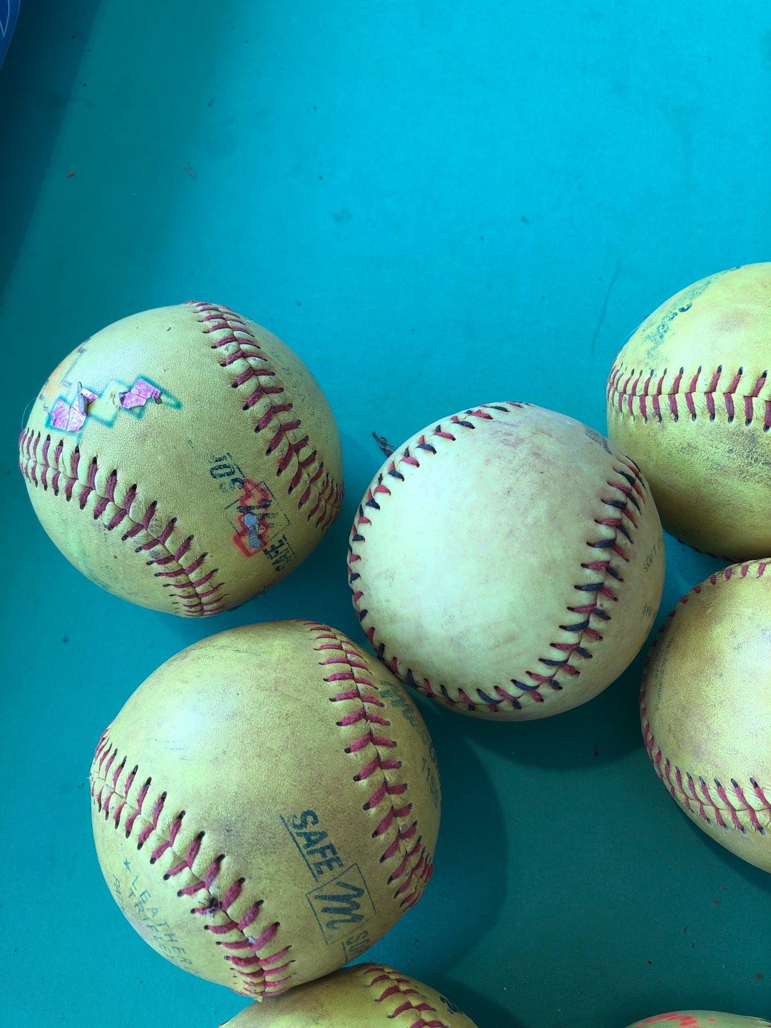 Used Mixed Softballs 6 Pack