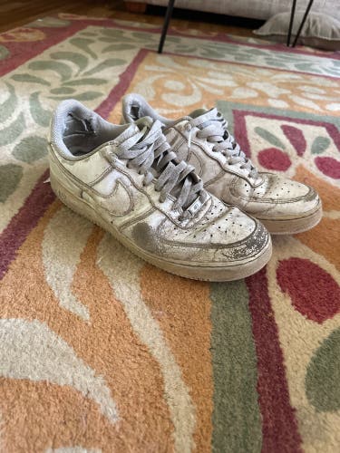 Men's Size Men's 10.5 (W 11.5) Nike Air Force 1 Shoes