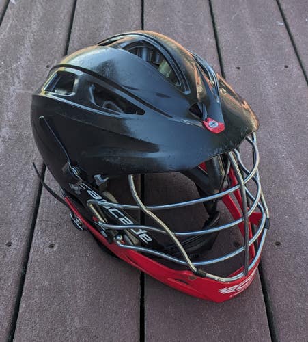 Used Player's Cascade Pro-7 Helmet