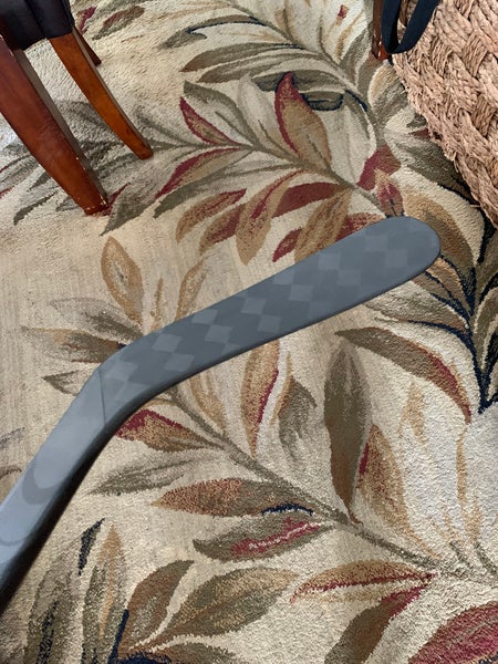 NEW Senior Right Handed P29 JetSpeed FT5 Pro Hockey Stick