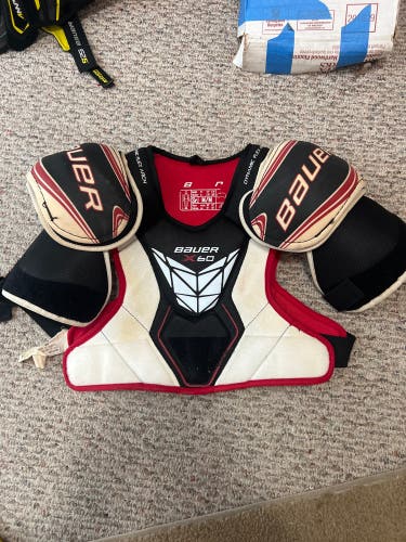 Used Medium Bauer  Vapor X60 Shoulder Pads