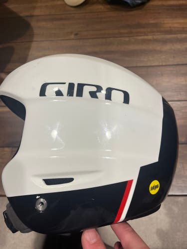 Unisex Medium Giro Strive MIPS Helmet