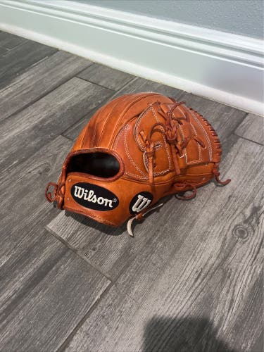 Pitcher's 12" A2K B212 Baseball Glove
