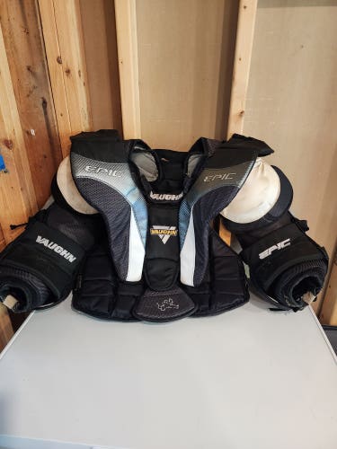 Used Large Vaughn Epic 8800 Goalie Chest Protector