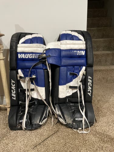 Vaughn Legacy Retro Goalie Pads