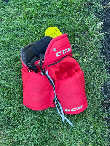 Junior Used XL CCM Tacks 9060 Hockey Pants