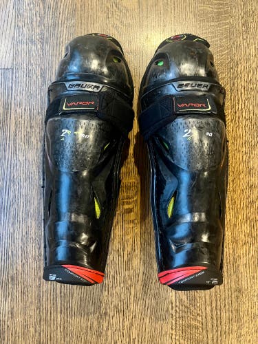 Used Bauer Vapor 2X Pro Shin Pads