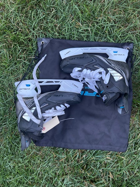 Senior New True Pro Custom Hockey Skates EE (Extra Wide) 9.0