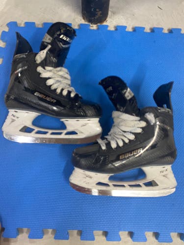 2022 Bauer Supreme Matrix Hockey Skates