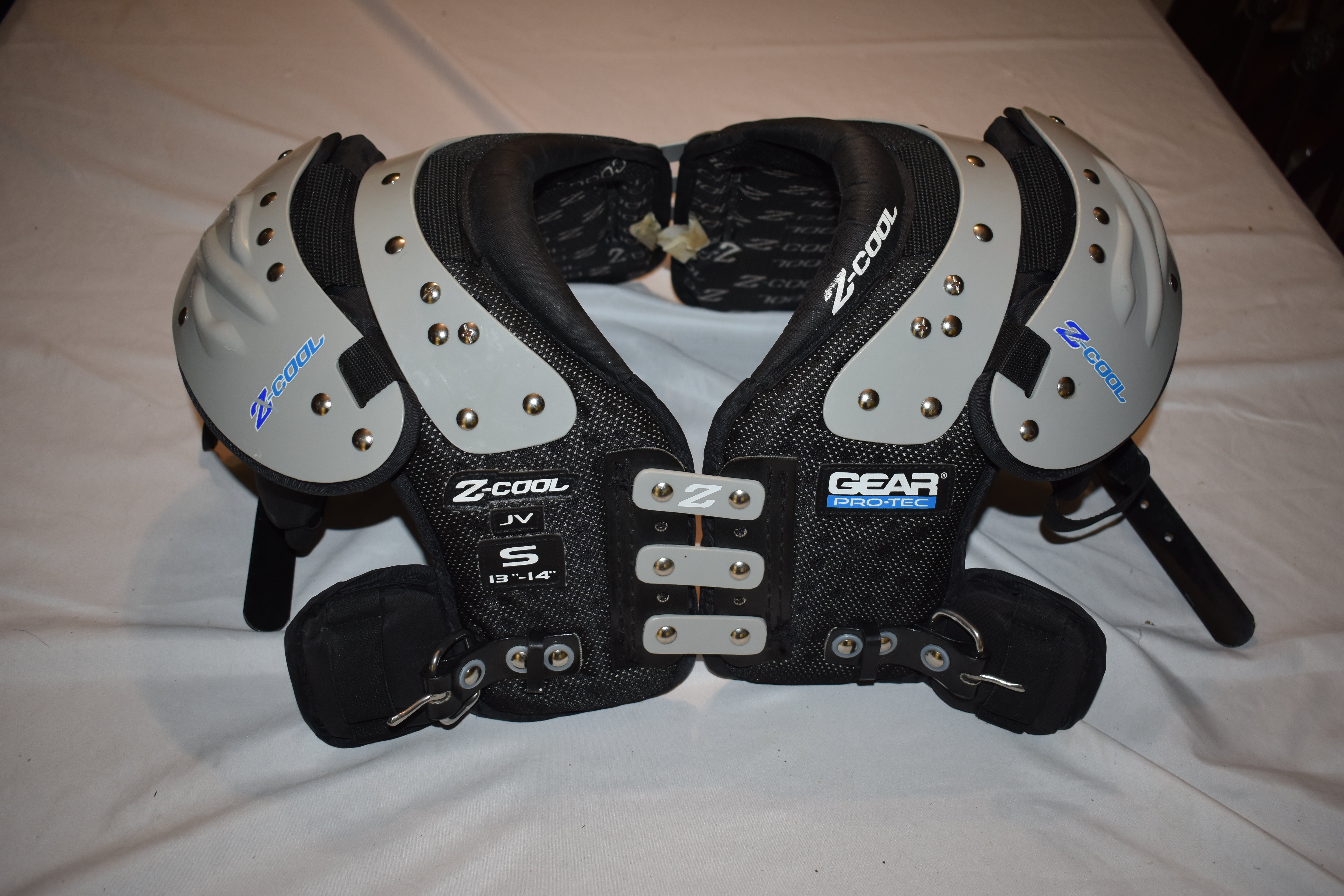 Z-Cool Gear PRO-TEC Football Shoulder Pads, JV Small (13-14)