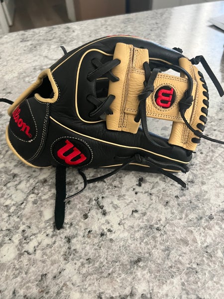 New Right Hand Throw Wilson Infield A700 Baseball Glove 11.5"