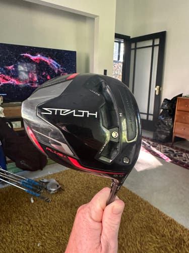 Used Right Handed Stiff Flex 9 Loft Stealth Driver