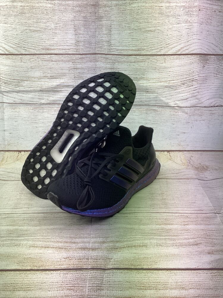 Adidas Ultraboost 5.0 DNA GY8614 Black + Blue - Size 8 - Brand new |  SidelineSwap | Buy and Sell on SidelineSwap