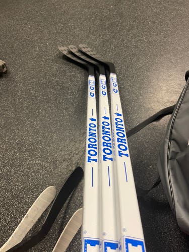 (1) BRAND NEW CCM Matthews Retro Graphic Trigger 7 Pro LH 80 Flex Pro Stock Stick