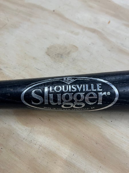 Used Louisville Slugger GENUINE 34 Wood Bats Wood Bats
