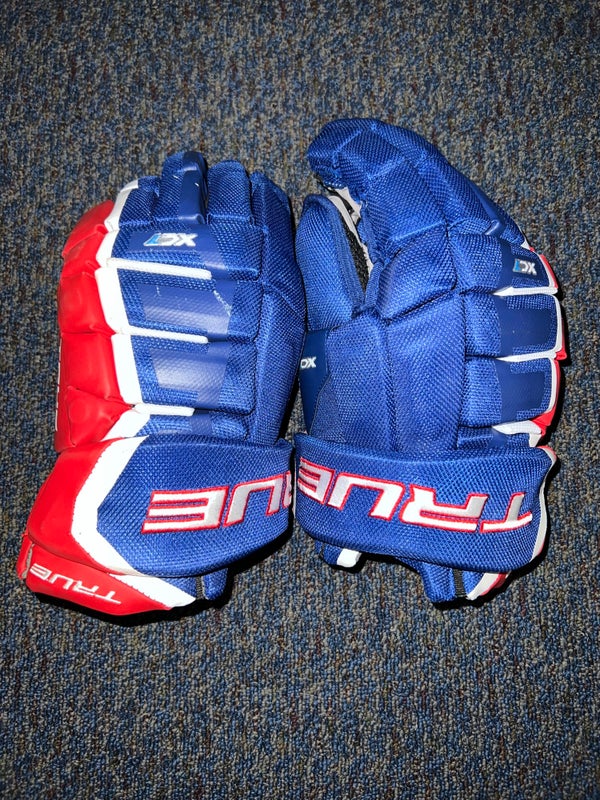 Used True XC7 Gloves 15"