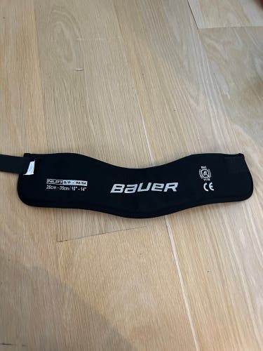 Bauer NLP7 Neck protector