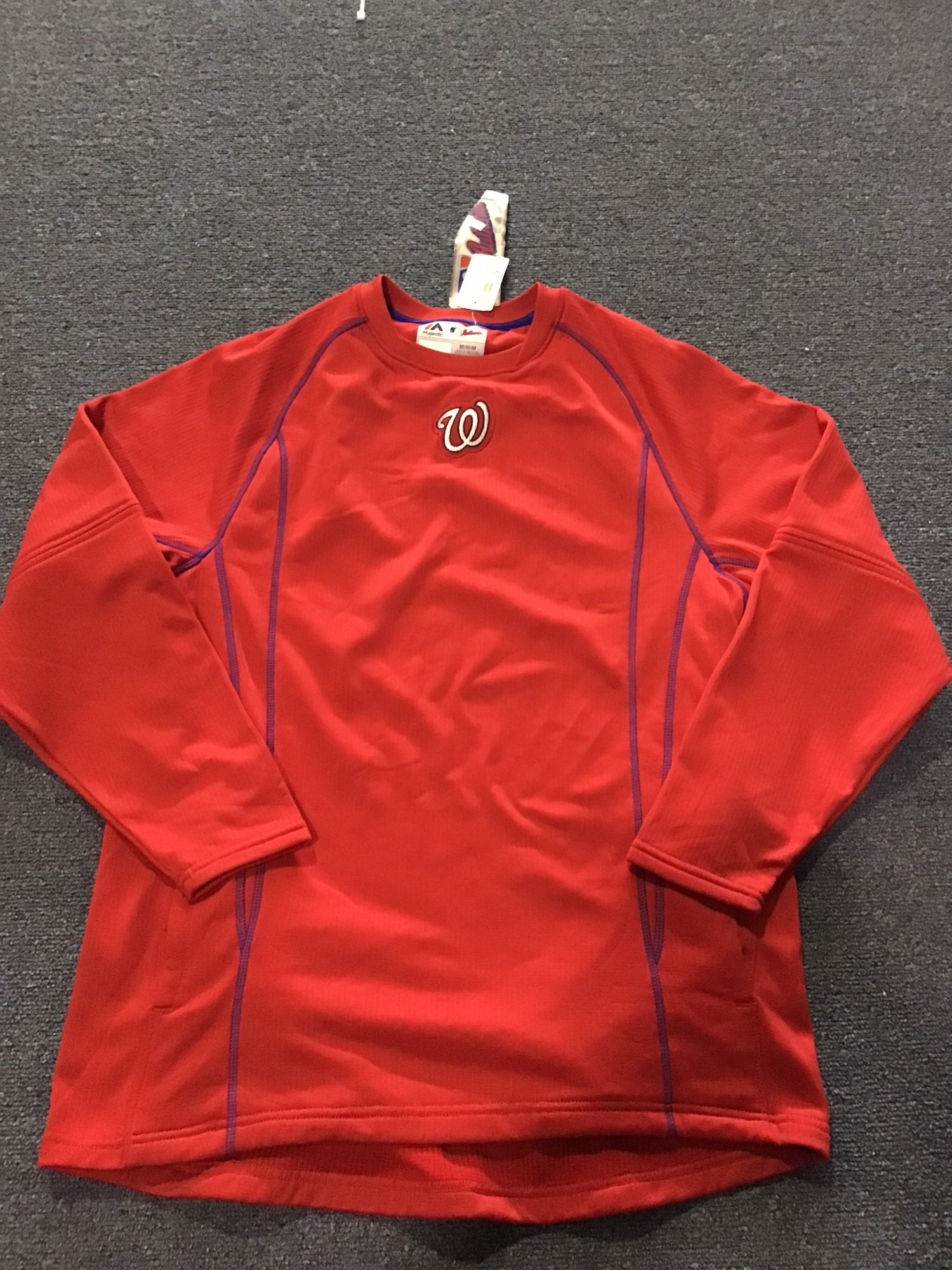 Washington Nationals Ladies Clothing, Nationals Majestic Women's Apparel  and Gear