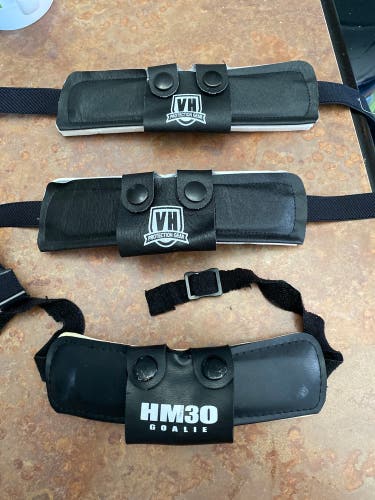 HM30 Goalie Chin Slings