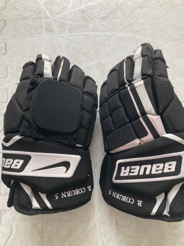 Nike Bauer XXXX hockey gloves