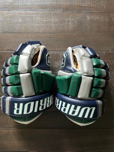 Used Custom Warrior 13" Narrow Franchise Gloves Kangaroo Palm Hossa Cuff