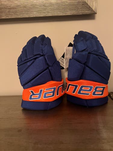 BAUER VAPOR TEAM ELITE HOCKEY GLOVES