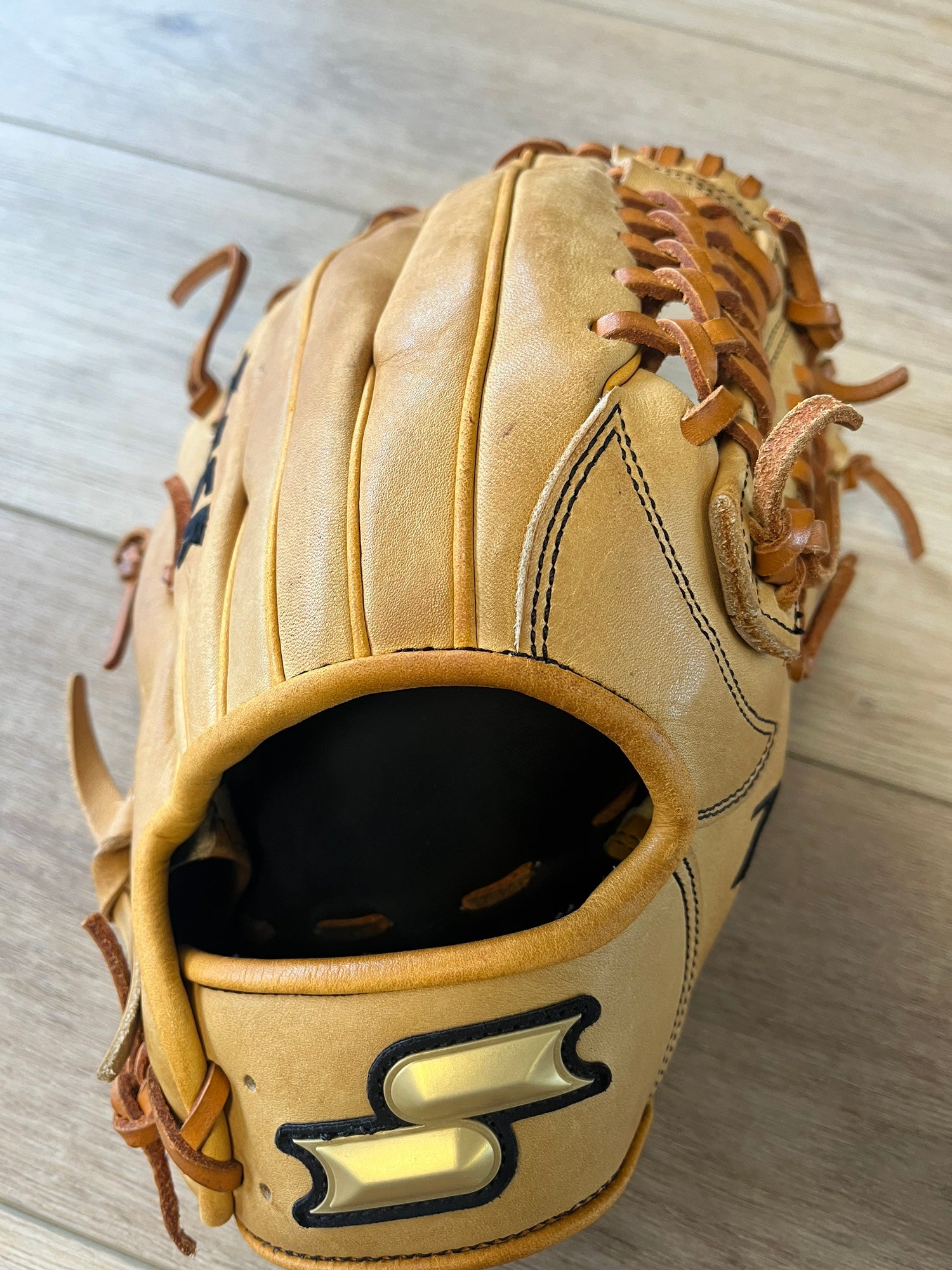 2020 Christian Yelich Model 12.75 Heart of the Hide Baseball Glove