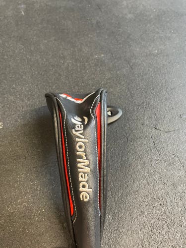 Used Taylormade M6 Hybrid Head Cover
