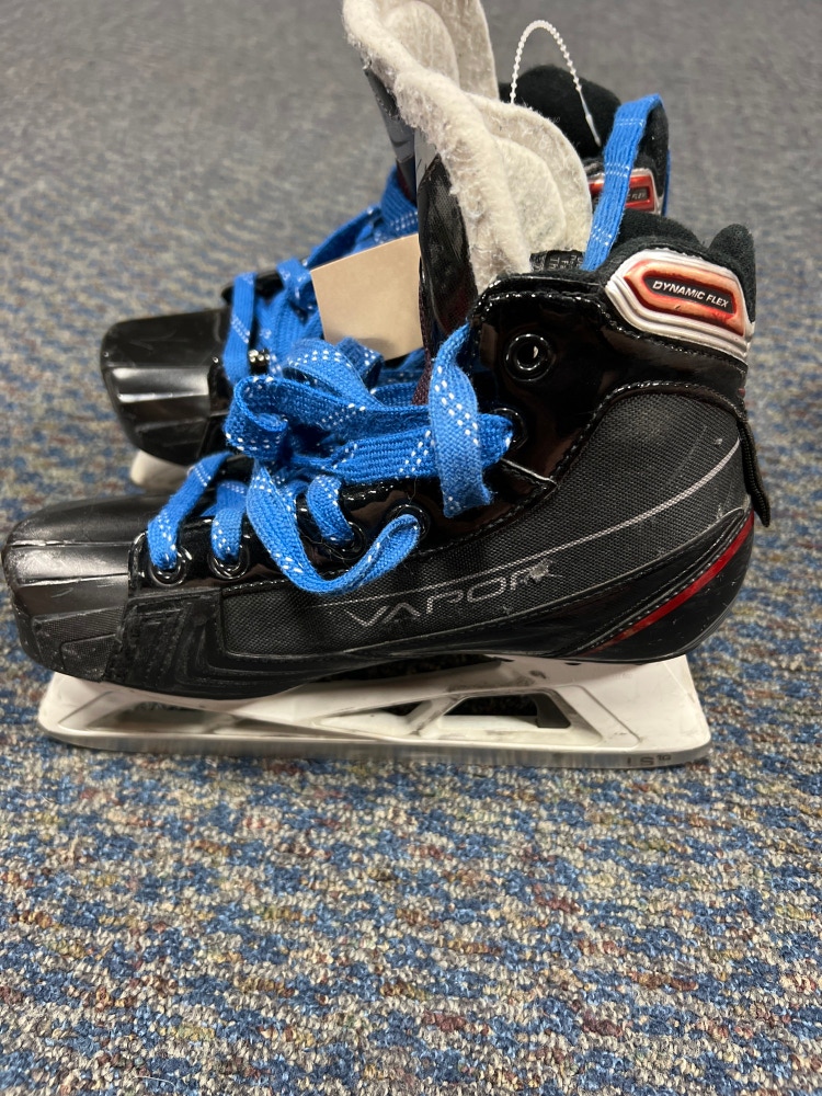 Used Bauer Vapor X700 Hockey Goalie Skates EE (Extra Wide) 5.0