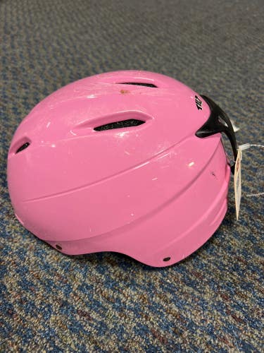 Used Kid's Medium/Large Giro Helmet