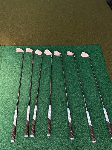 Men's Left Hand Regular Flex Steel Shaft M4 Iron Set