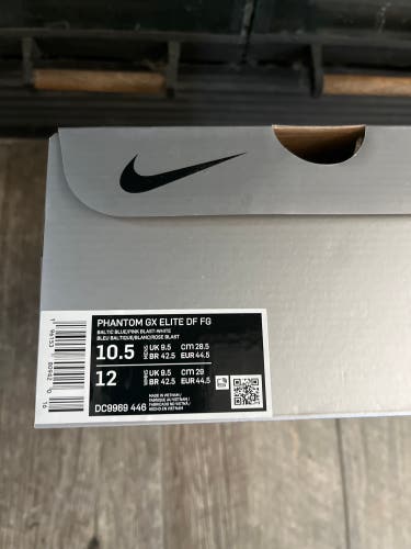 Unisex Molded Cleats Nike Phantom gx elite df fg Cleats