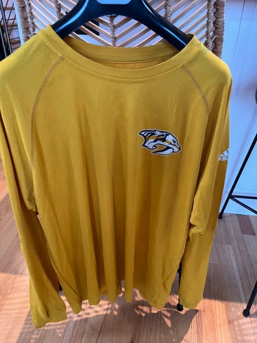 Nashville Predators Adidas Team Issued Dryfit Shirt Large