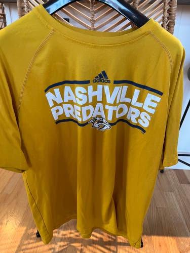 Nashville Predators Team Issued Adidas Dryfit Large