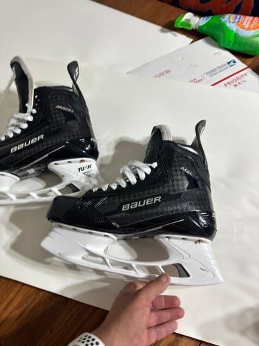 Used Bauer Pro Stock Supreme Mach Hockey Skates 10 9 3/4 Jack Eichel Worn Bt