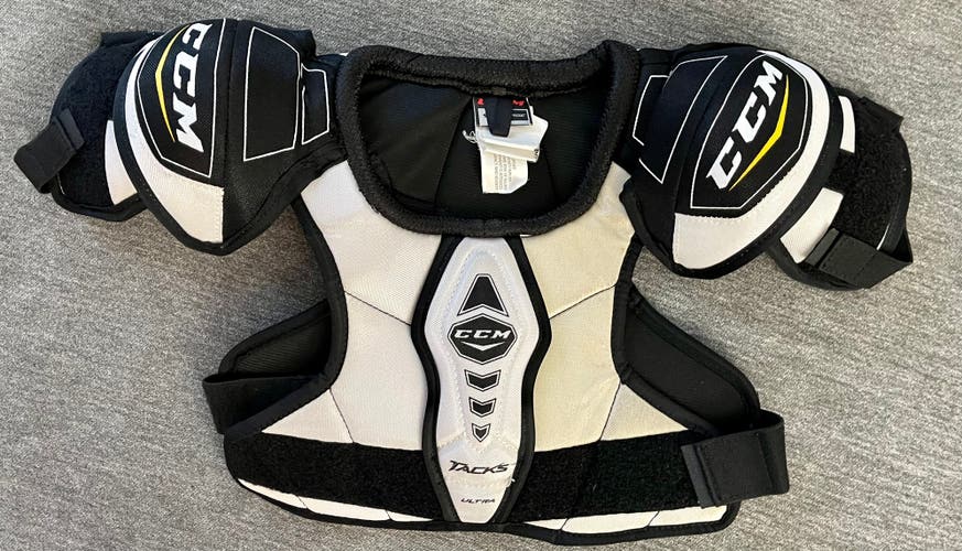 Used Large CCM  Ultra Tacks Shoulder Pads