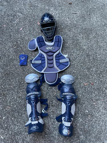 Rawlings youth catchers set