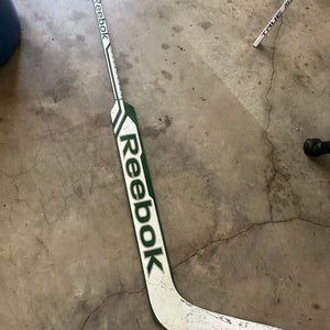 Reebok goalie stick 30 Inch (actual Size Of The Stick Not The Manufacturer Size)