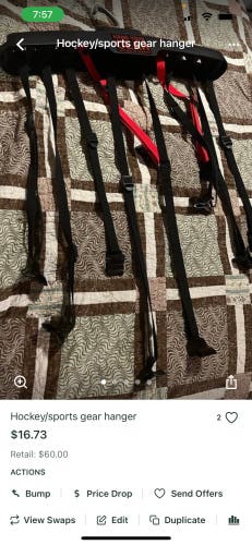 Hockey/sports gear hanger