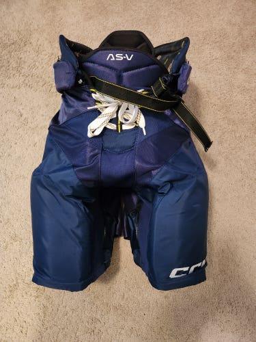 Senior Used Medium CCM Tacks AS-V Hockey Pants